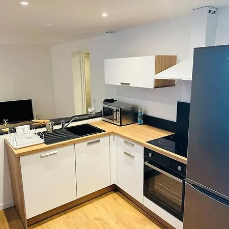 Lejlighed Apt T4 En Rez De Maison Nice