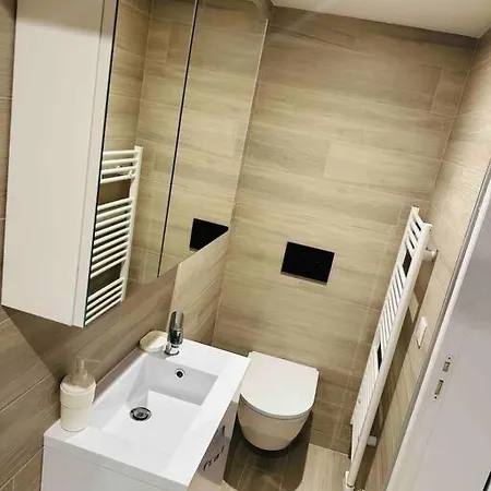 Lejlighed Apt T4 En Rez De Maison Nice